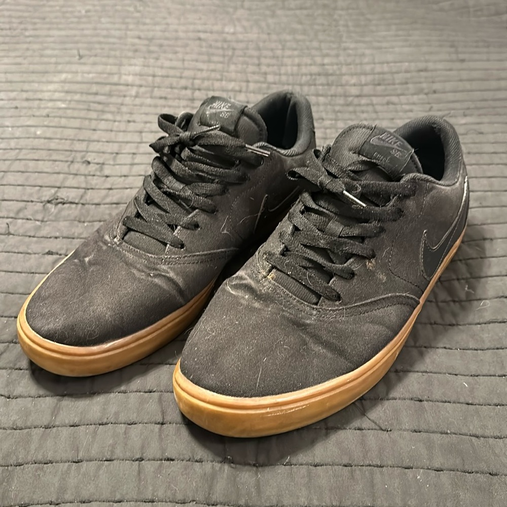 Men’s Nine SB Check